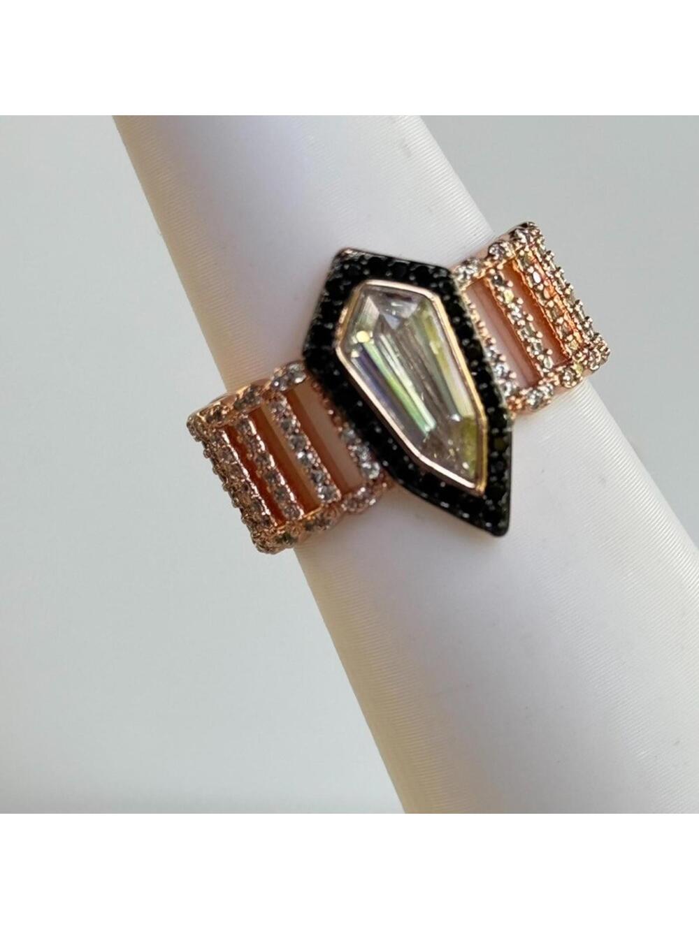 Bomb Party UNTAMED Ring Sz 8 RG88717 "Velvet Ambush" Clear & Black on Rose Gold